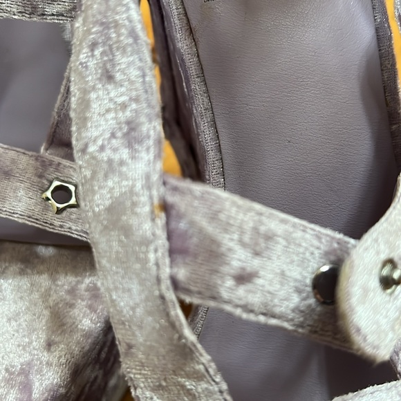 YRU nightcall - Picture 4 of 8